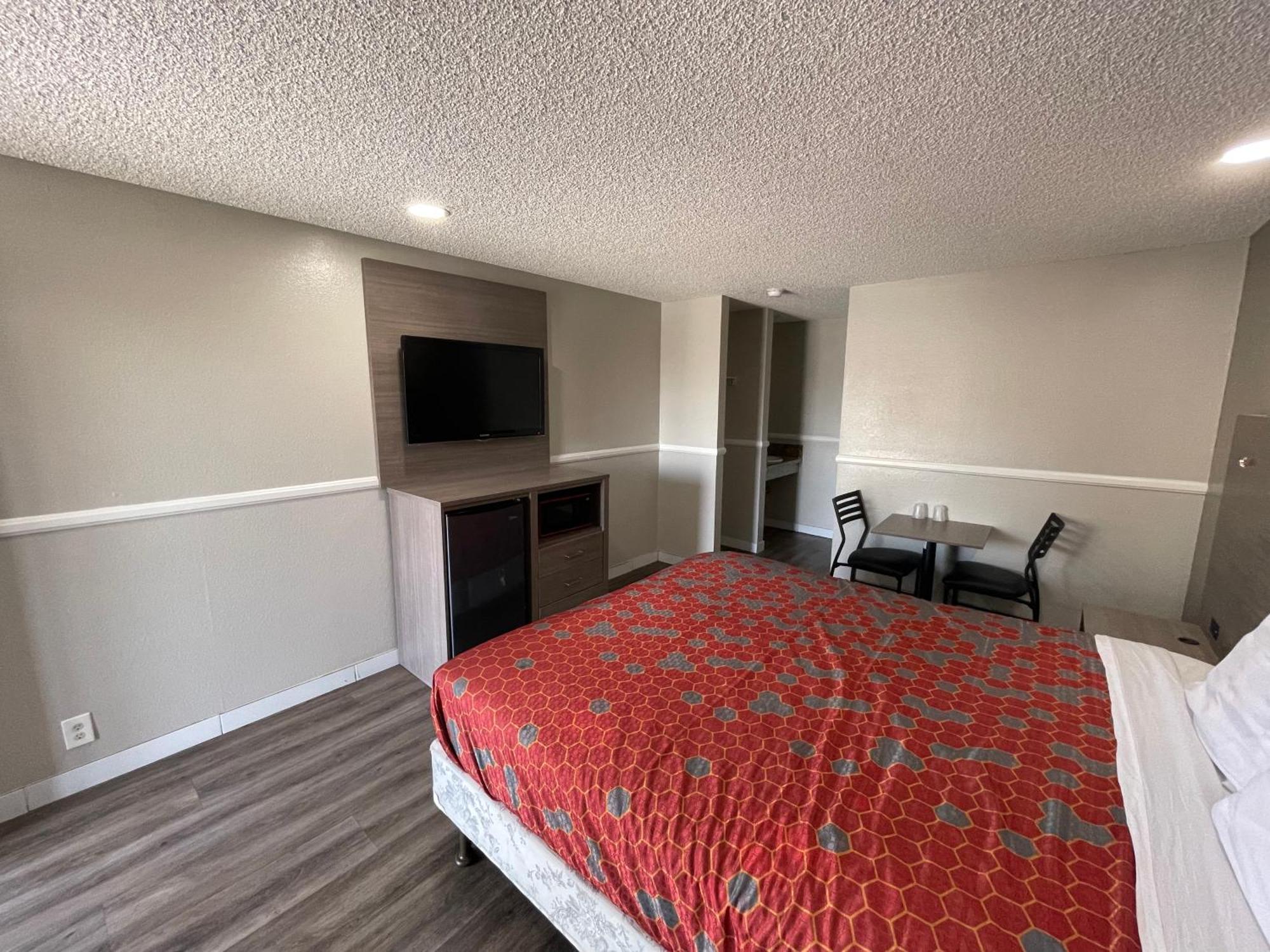Simplestay Suites - Downtown San Bernardino Bagian luar foto