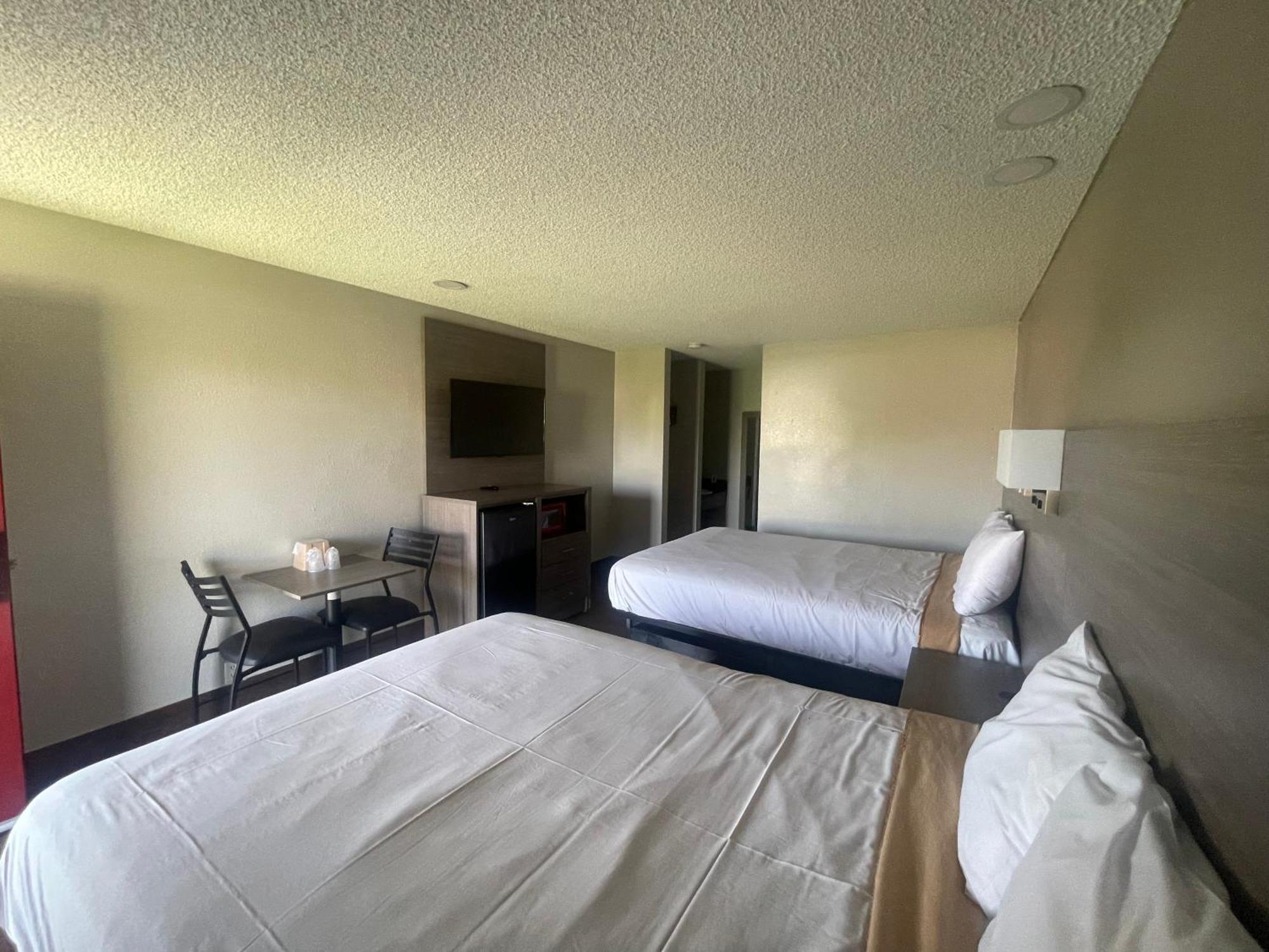 Simplestay Suites - Downtown San Bernardino Bagian luar foto
