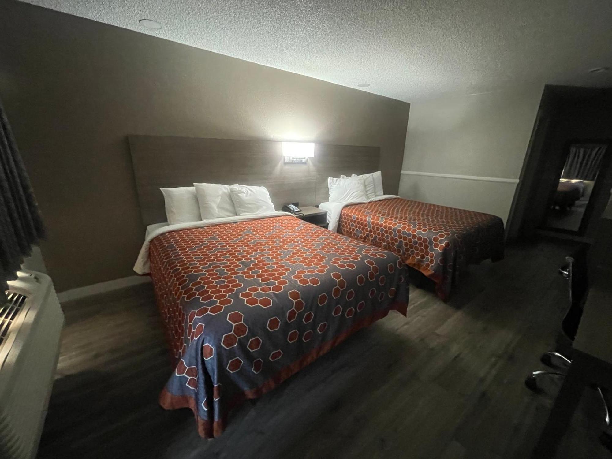 Simplestay Suites - Downtown San Bernardino Bagian luar foto