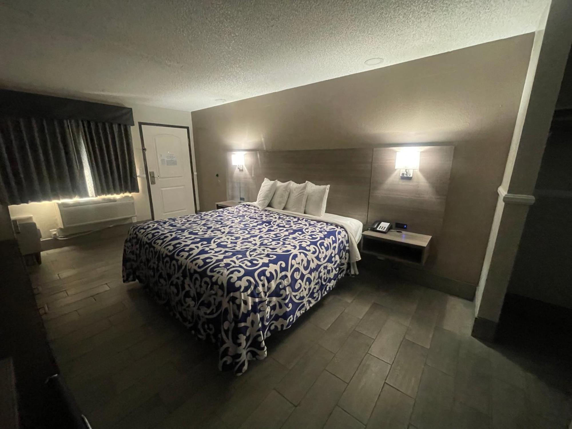 Simplestay Suites - Downtown San Bernardino Bagian luar foto