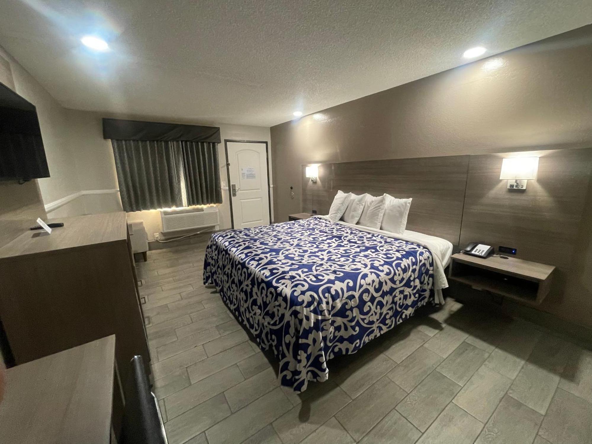 Simplestay Suites - Downtown San Bernardino Bagian luar foto